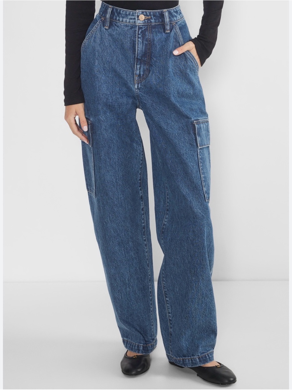 Aritzia Dark Blue Wide-Leg Cargo Jeans